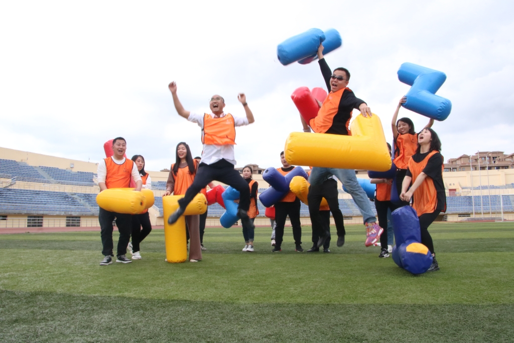 2021年4月26日，，选手俄罗斯方块