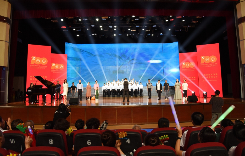 2021年12月17日，巫云开公司策划庆祝建党100周年音乐舞台剧《巫云开·乌云开》获得由中国文化治理协会主理的践行社会主义焦点价值观·唱响中华民族正气歌“第八届最美企业之声”评选活动银奖。